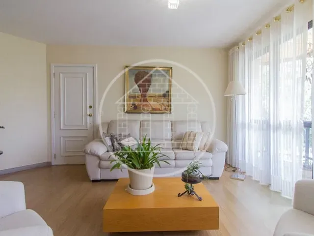 Apartamento com 180m² 3 quartos e 4 banheiros, à venda, no bairro Vila Andrade em São Paulo