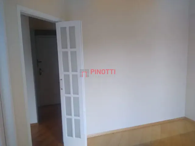 Apartamento 1 quarto e 1 banheiro, à venda, no bairro Santa Terezinha em São Bernardo do Campo