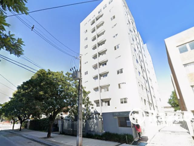 Apartamento 1 quarto e 1 banheiro, para alugar, no bairro Portão em Curitiba