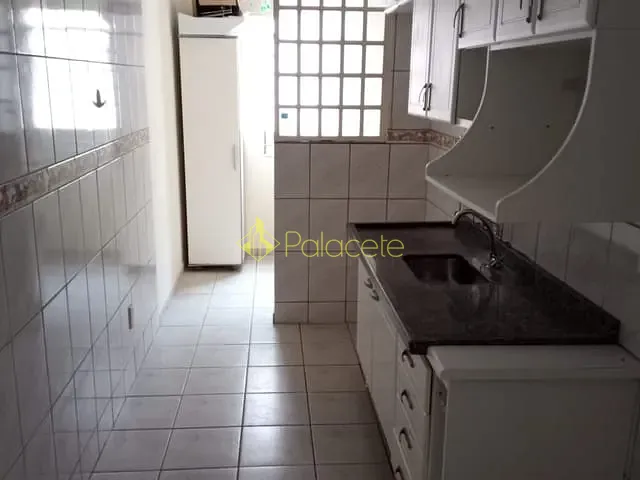 Apartamento 2 quartos e 1 banheiro, à venda ou para alugar, no bairro Jardim Boa Vista em Pindamonhangaba