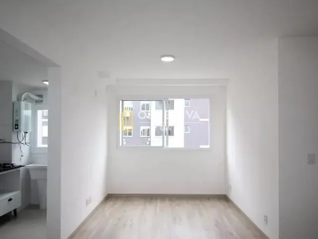 Apartamento 2 quartos e 1 banheiro, à venda, no bairro Jardim Sabará em Porto Alegre