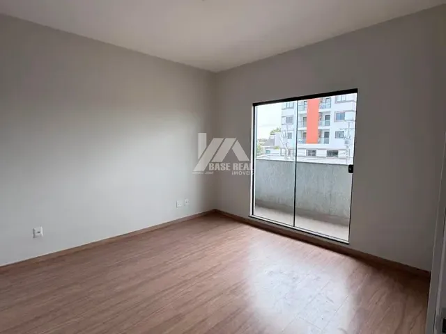 Apartamento 2 quartos e 2 banheiros, para alugar, no bairro Santana em Guarapuava