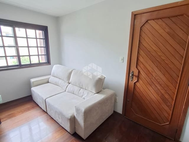 Apartamento 3 quartos e 1 banheiro, à venda, no bairro Panazzolo em Caxias do Sul