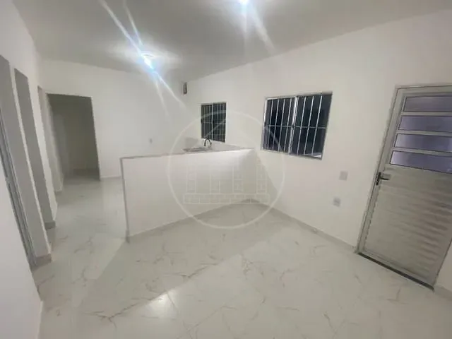 Apartamento com 200m² 2 quartos e 1 banheiro, para alugar, no bairro Vila Rubi em São Paulo