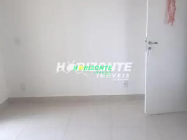 Apartamento com 50m² 2 quartos e 2 banheiros, para alugar, no bairro Parque Residencial Flamboyant em São José dos Campos