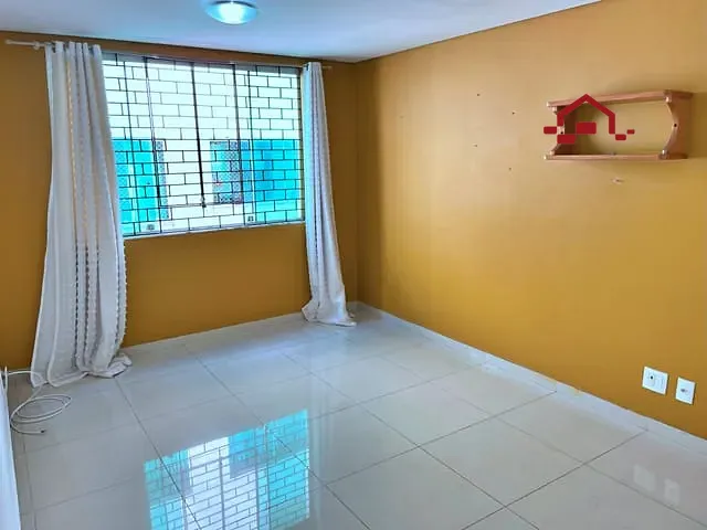 Apartamento 3 quartos e 2 banheiros, à venda, no bairro Carlos Prates em Belo Horizonte