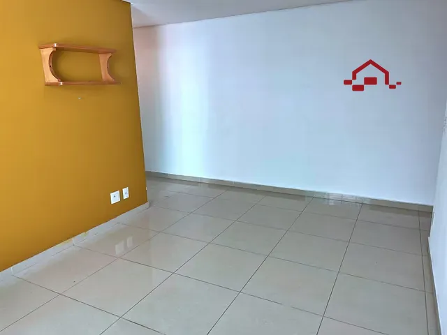 Apartamento 3 quartos e 2 banheiros, à venda, no bairro Carlos Prates em Belo Horizonte