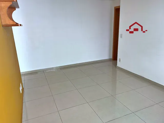 Apartamento 3 quartos e 2 banheiros, à venda, no bairro Carlos Prates em Belo Horizonte