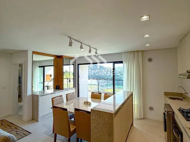 Apartamento 2 quartos e 3 banheiros, à venda, no bairro Praia Brava de Itajaí em Itajaí