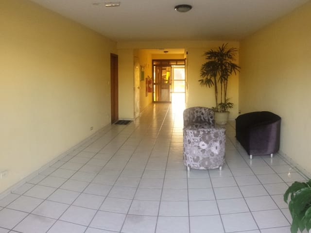 Foto do Apartamento - Apartamento à venda 2 Quartos, 1 Suite, 1 Vaga, 56M², São Benedito, Pindamonhangaba - SP | Condomínio Saint Moritz | Palacete Imobiliária