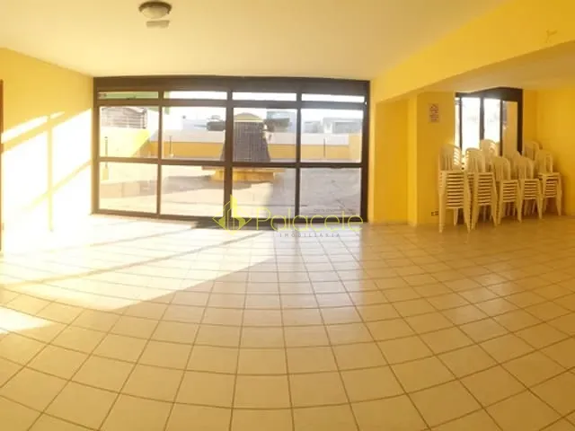 Apartamento 2 quartos e 2 banheiros, para alugar, no bairro São Benedito em Pindamonhangaba