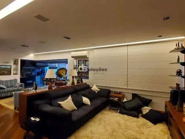 Apartamento com 207m² 2 quartos e 5 banheiros, à venda, no bairro Jardim Morumbi em São Paulo