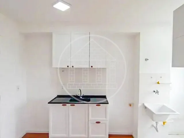 Apartamento 2 quartos e 1 banheiro, à venda, no bairro Paraíso do Morumbi em São Paulo