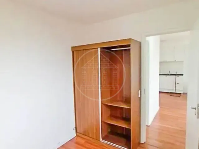 Apartamento 2 quartos e 1 banheiro, à venda, no bairro Paraíso do Morumbi em São Paulo