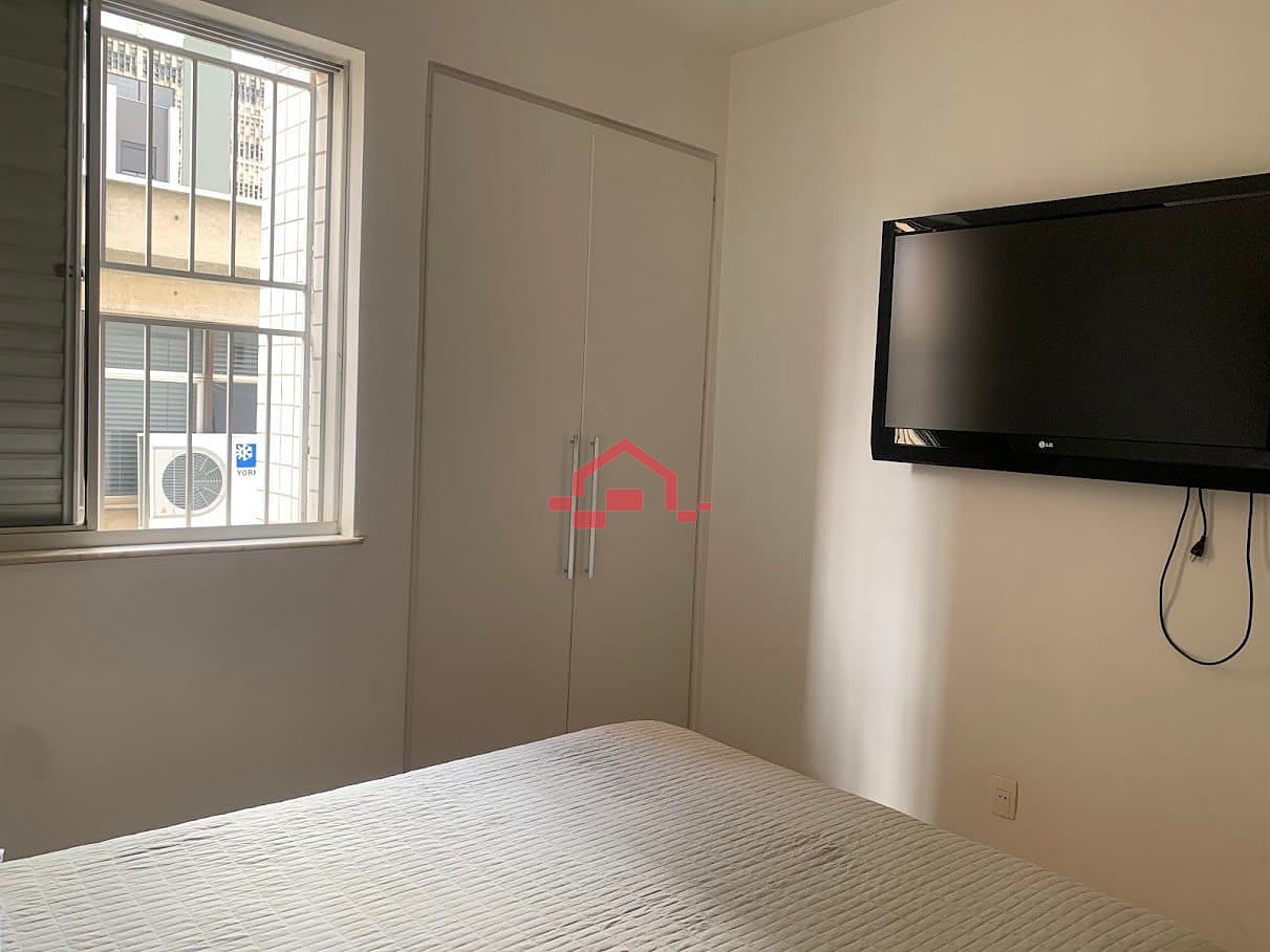 Apartamento para alugar com 4 quartos, 220m² - Foto 13