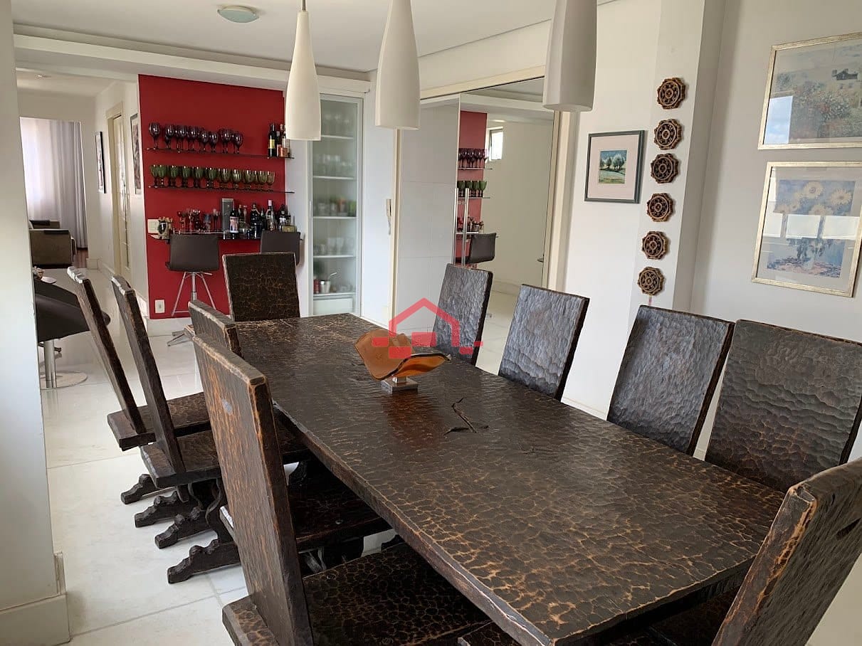 Apartamento para alugar com 4 quartos, 220m² - Foto 15
