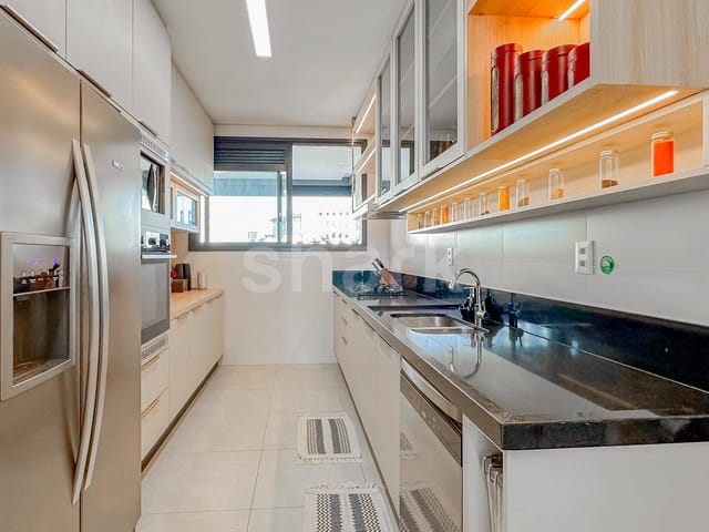 Apartamento com 282m² 4 quartos e 6 banheiros, à venda ou para alugar, no bairro Alphaville Centro Industrial e Empresarial/Alphaville. em Barueri