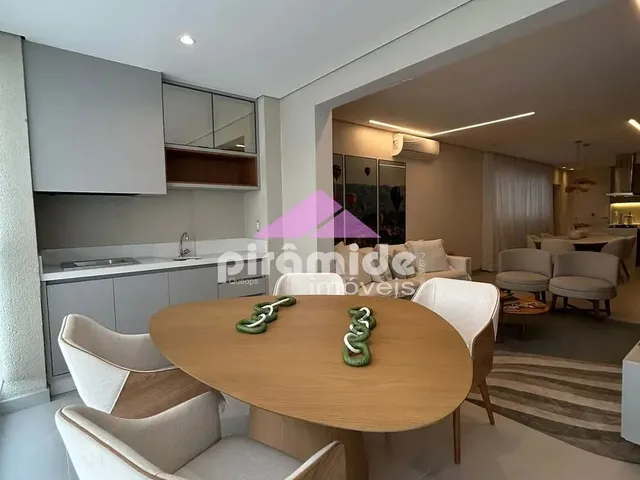 Apartamento com 118m² 3 quartos e 2 banheiros, à venda, no bairro Praia das Palmeiras em Caraguatatuba