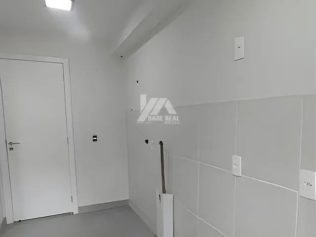 Apartamento com 61m² 1 quarto e 1 banheiro, para alugar, no bairro Boqueirão em Guarapuava