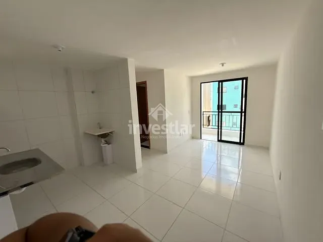 Apartamento com 57m² 2 quartos e 1 banheiro, para alugar, no bairro Três Irmãs em Campina Grande