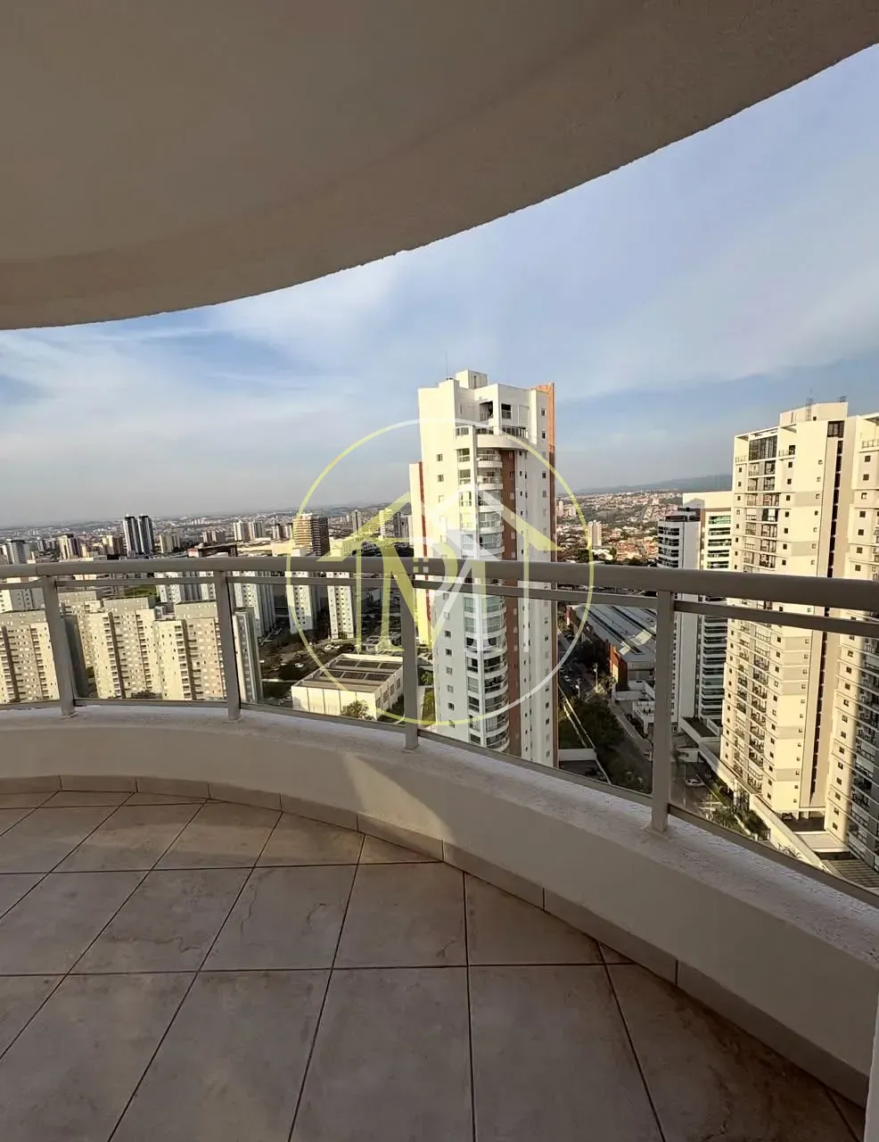 Apartamento, 3 quartos, 232 m² - Foto 5