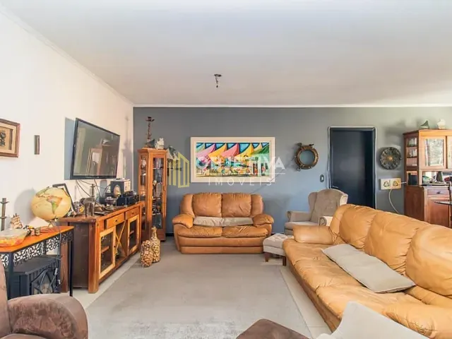 Apartamento 3 quartos e 2 banheiros, à venda, no bairro Moinhos de Vento em Porto Alegre