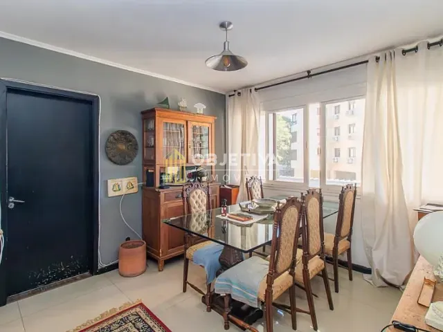 Apartamento 3 quartos e 2 banheiros, à venda, no bairro Moinhos de Vento em Porto Alegre