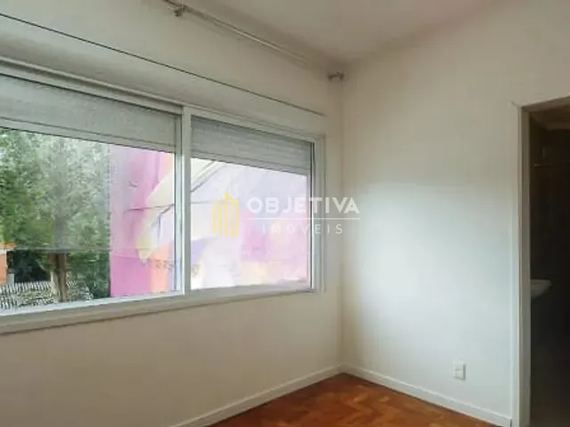 Apartamento 1 quarto e 1 banheiro, à venda, no bairro Vila Ipiranga em Porto Alegre
