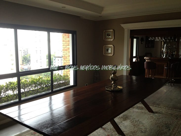 Apartamento à venda com 4 quartos, 500m² - Foto 2