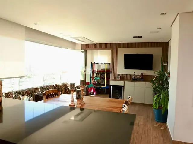 Apartamento 3 quartos e 3 banheiros, à venda, no bairro Mooca em São Paulo