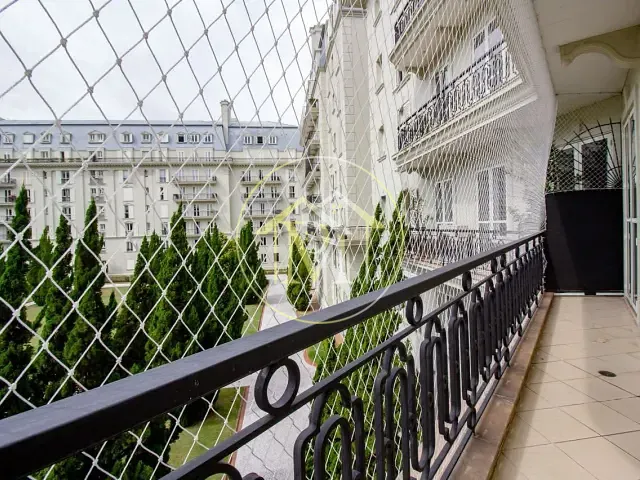 Apartamento 4 quartos e 6 banheiros, para alugar, no bairro Jardim Leonor em São Paulo