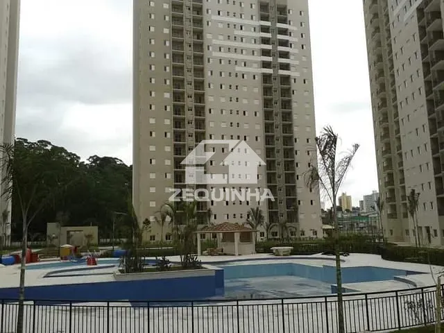Apartamento com 57m² 2 quartos e 2 banheiros, à venda, no bairro Umuarama em Osasco