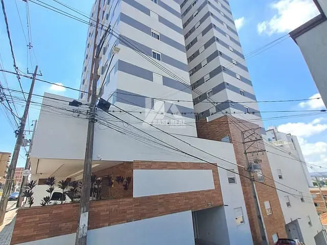 Apartamento 3 quartos e 2 banheiros, à venda, no bairro Centro em Ponta Grossa
