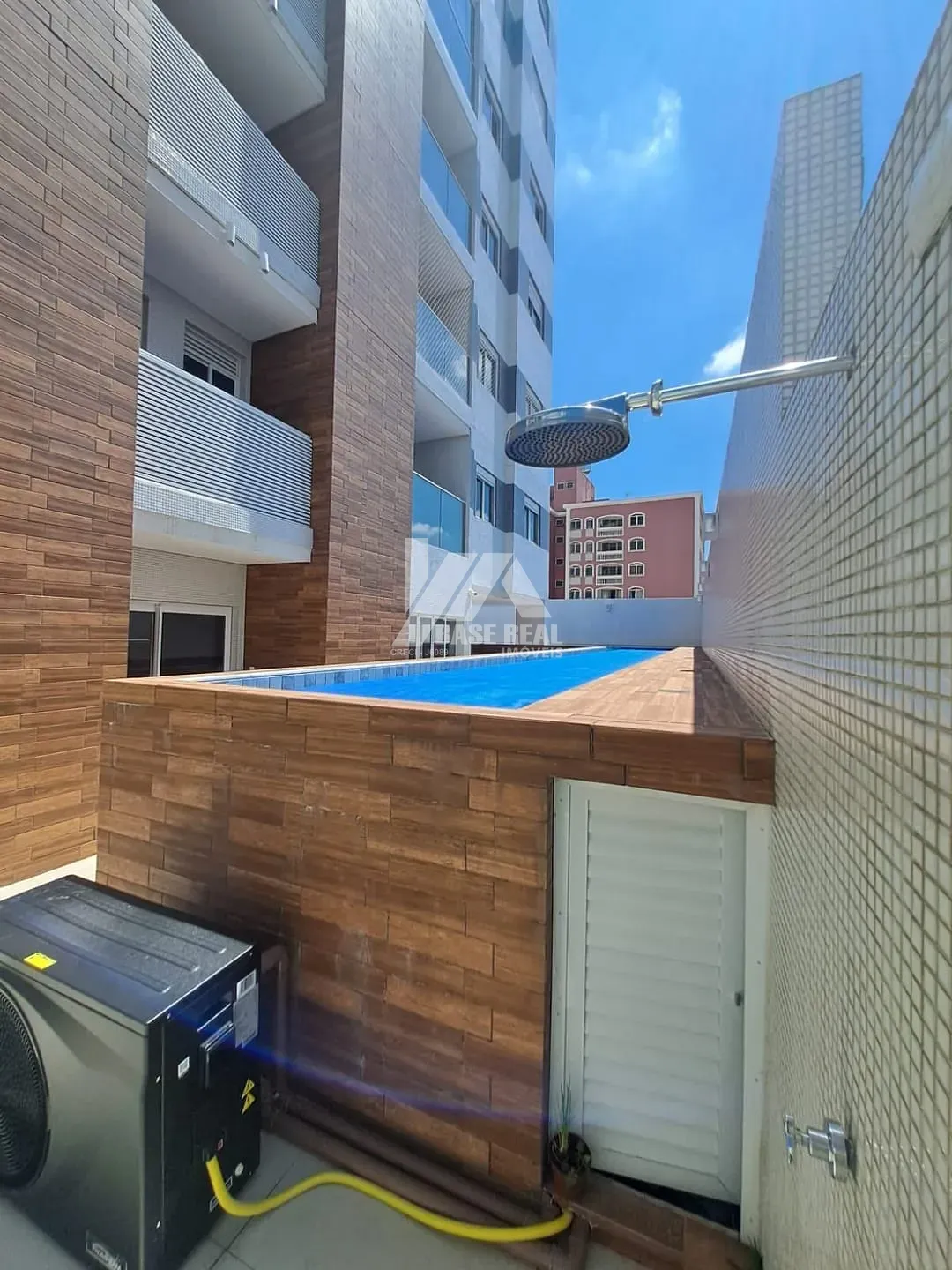 Miniatura 24