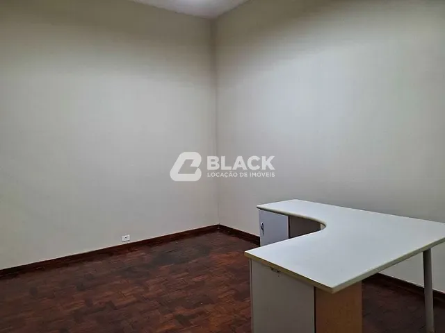 Apartamento com 150m² 3 quartos e 2 banheiros, à venda ou para alugar, no bairro Centro em Sorocaba