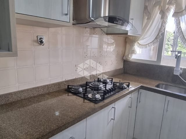 Apartamento 2 quartos e 2 banheiros, à venda, no bairro Nossa Senhora de Lourdes em Caxias do Sul