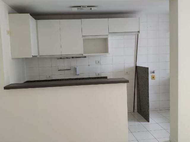 Apartamento com 119m² 3 quartos e 2 banheiros, para alugar, no bairro Andrade em Londrina