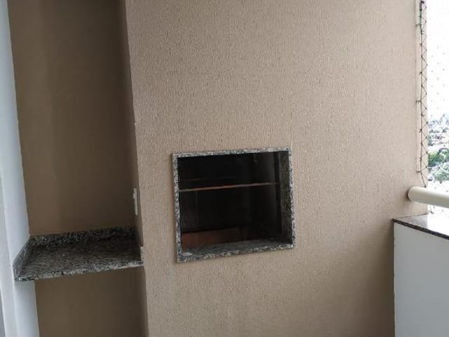 Apartamento com 119m² 3 quartos e 2 banheiros, para alugar, no bairro Andrade em Londrina