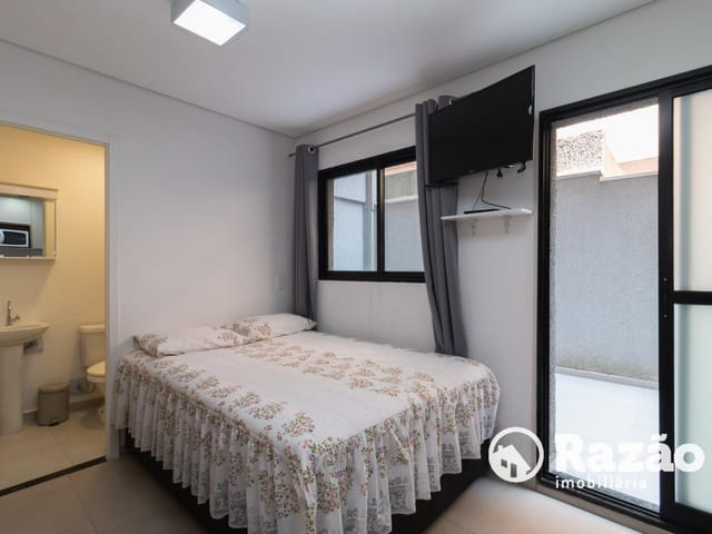 Apartamento 1 quarto e 1 banheiro, para alugar, no bairro Novo Mundo em Curitiba