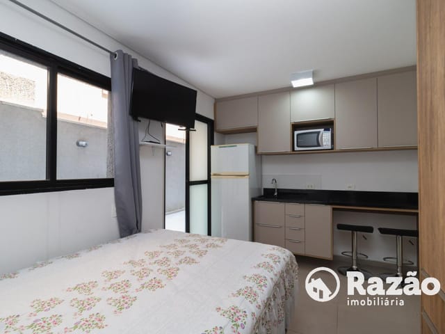 Apartamento 1 quarto e 1 banheiro, para alugar, no bairro Novo Mundo em Curitiba