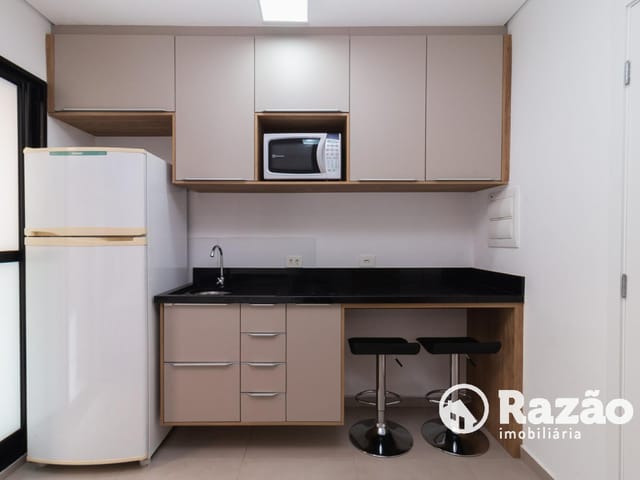 Apartamento 1 quarto e 1 banheiro, para alugar, no bairro Novo Mundo em Curitiba