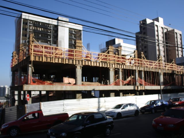 Apartamento com 155m² 3 quartos e 2 banheiros, à venda, no bairro Centro em Ponta Grossa