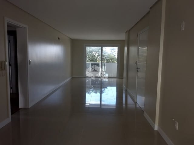 Apartamento 3 quartos e 1 banheiro, à venda, no bairro Madureira em Caxias do Sul