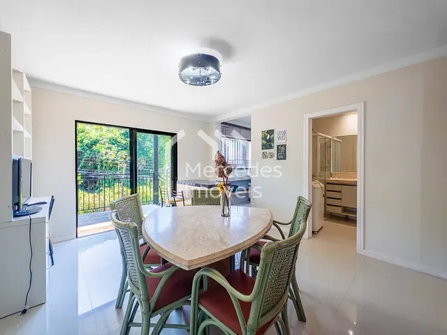 Apartamento com 65m² 2 quartos e 2 banheiros, para alugar, no bairro Praia dos Amores em Balneário Camboriú