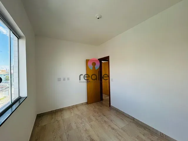 Apartamento 3 quartos e 2 banheiros, à venda, no bairro Europa em Contagem