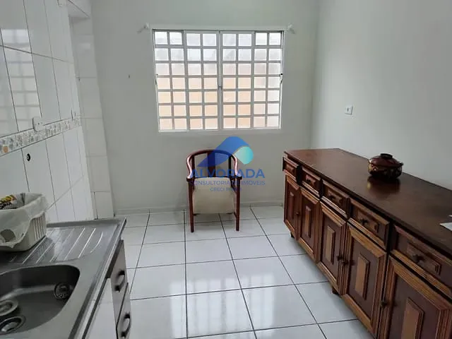 Apartamento 2 quartos e 1 banheiro, para alugar, no bairro Jardim Alvorada em São José dos Campos