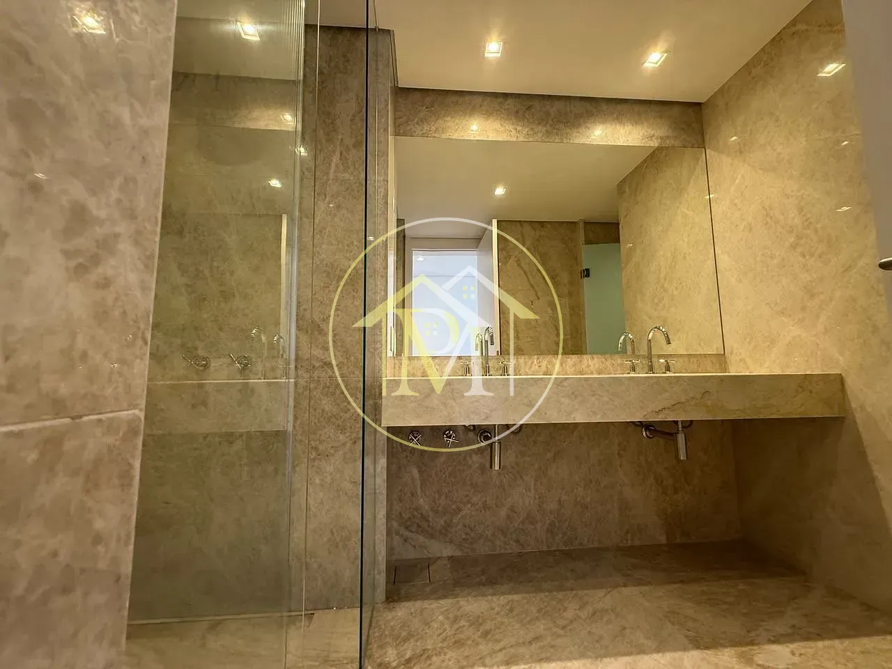Apartamento, 3 quartos, 460 m² - Foto 2