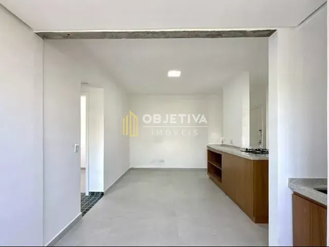 Apartamento 2 quartos e 1 banheiro, para alugar, no bairro Cristo Redentor em Porto Alegre