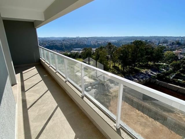 Apartamento 3 quartos e 2 banheiros, à venda, no bairro Madureira em Caxias do Sul