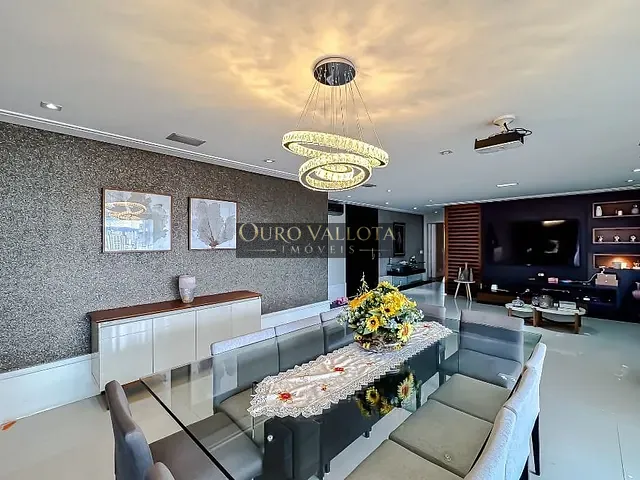 Apartamento com 227m² 3 quartos e 5 banheiros, à venda, no bairro Tatuapé em São Paulo